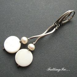 kolczyki białe,romantyczne,delikatne - Kolczyki - Biżuteria