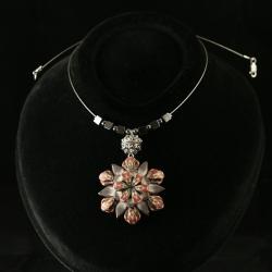 oryginalny,stonowany,elegancki - Naszyjniki - Biżuteria