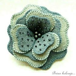 broszka filcowy kwiat - Broszki - Biżuteria