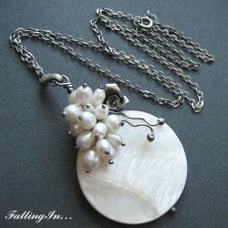 biały naszyjnik,perłowy,kwiatowy,elegancki, - Naszyjniki - Biżuteria