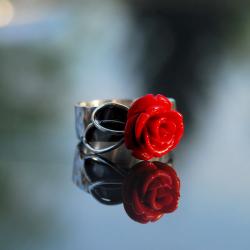 pierścionek z koralem,różyczka - Pierścionki - Biżuteria