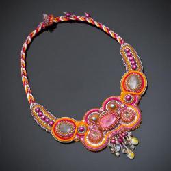 kolorowy,haft koralikowy,naszyjnik,amarant - Naszyjniki - Biżuteria