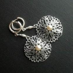 kolczyki,srebrne,kwiaty z perłą - Kolczyki - Biżuteria