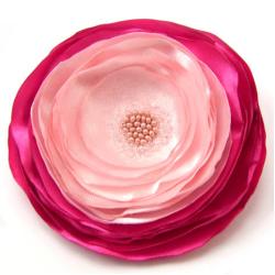 broszka,kwiat,różowa - Broszki - Biżuteria