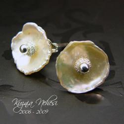 wkretki,delikatne,kobiece,z perłami - Kolczyki - Biżuteria