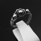 Pierścionki srebrny pierścionek,pierścionek zaręczynowy,kwiaty