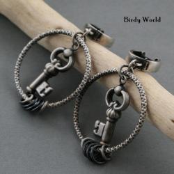 intrygujące,srebrne kolczyki z kluczami - Kolczyki - Biżuteria