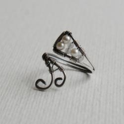 perły,biały pierćionek,pierścień - Pierścionki - Biżuteria