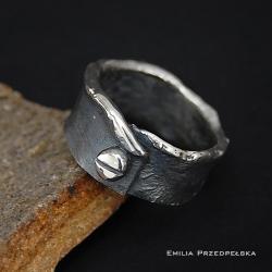 pierścionek,śrubka,srebrny,oksydowany,srebro - Pierścionki - Biżuteria