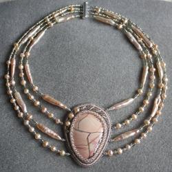 haft koralikowy,naturalne perły,naturalny jaspis - Naszyjniki - Biżuteria