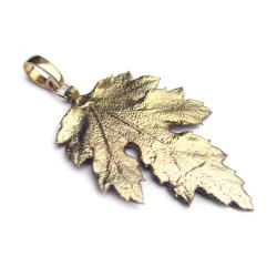 pozłacany wisior z naturalnym liściem - Wisiory - Biżuteria