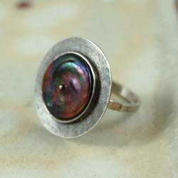 niezwykły pierścień,z perłą,prosty,oksydowany - Pierścionki - Biżuteria