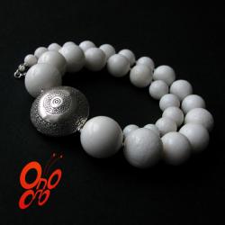 srebrny naszyjnik z koralem - Naszyjniki - Biżuteria