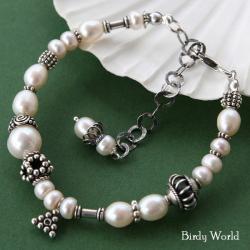 asymetryczna bransoletka z perłami - Bransoletki - Biżuteria