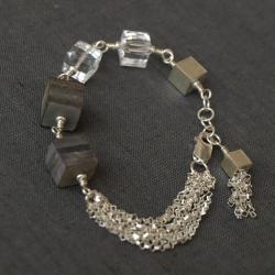 bransoletka z muszlą tęczową i kryształami - Bransoletki - Biżuteria