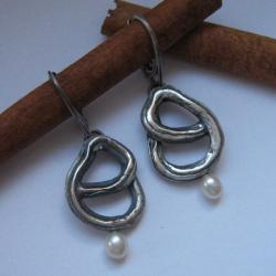 kolczyki srebrne,minimalistyczne z perłą - Kolczyki - Biżuteria