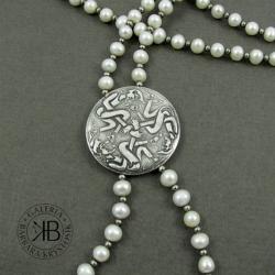 naszyjnik,medalion.srebro,perły - Naszyjniki - Biżuteria