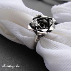 pierścionek,róża,romantyczny,elegancki - Pierścionki - Biżuteria